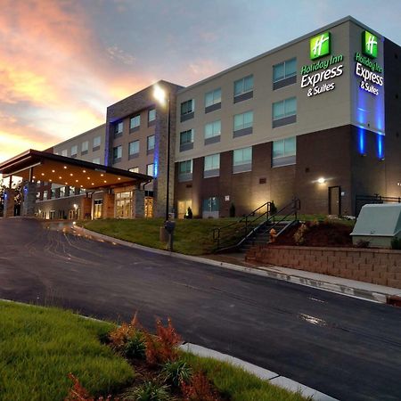 Holiday Inn Express & Suites - Charlotte Ne - University Area, An Ihg Hotel Exterior foto